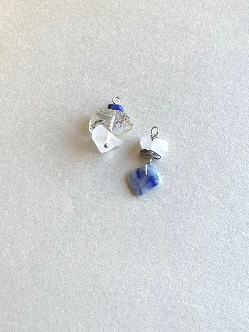 no.0061 ラフなガーデンクォーツとデュモルチェライト　一点物