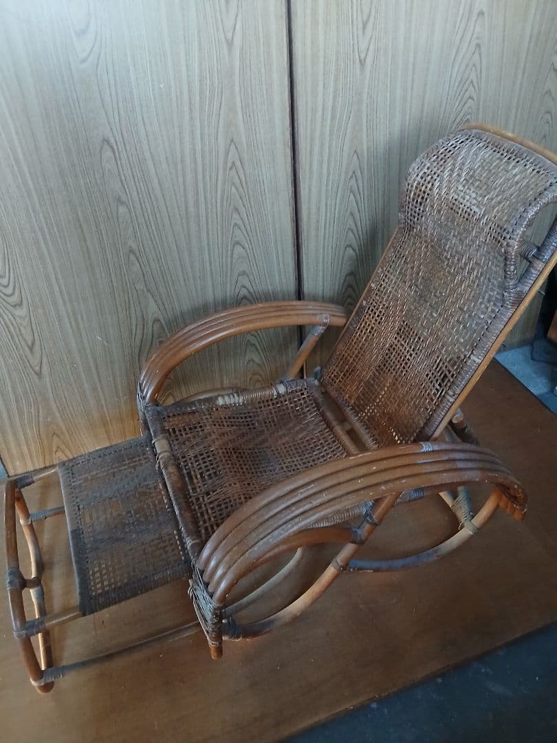 ラタン ロッキングチェア 編み込みデザイン