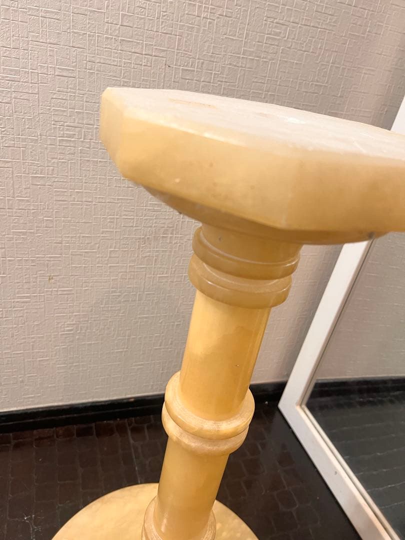 激安送料込‼️ 天然石の小さなテーブルコラム 高級仕上げ 家の装飾 イタリア製