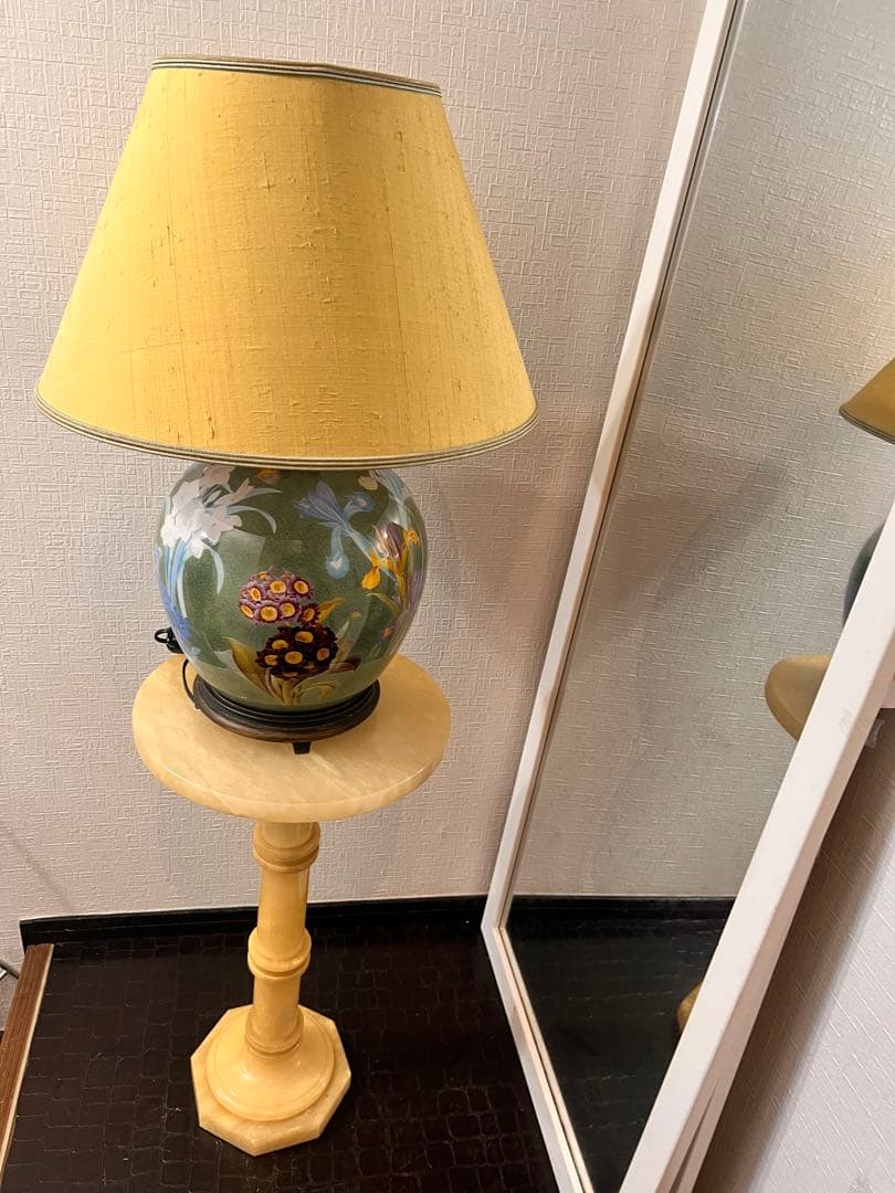 激安送料込‼️ 天然石の小さなテーブルコラム 高級仕上げ 家の装飾 イタリア製