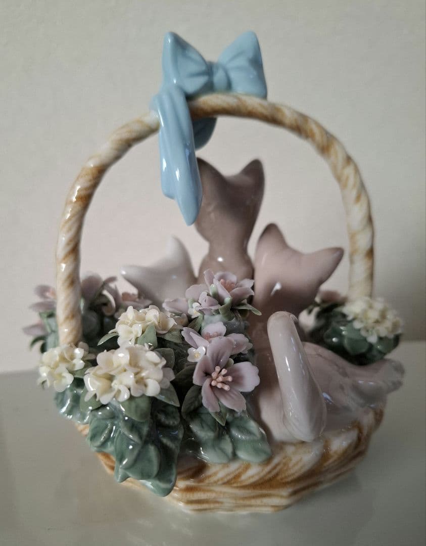 リヤドロ　三つ子の仔猫