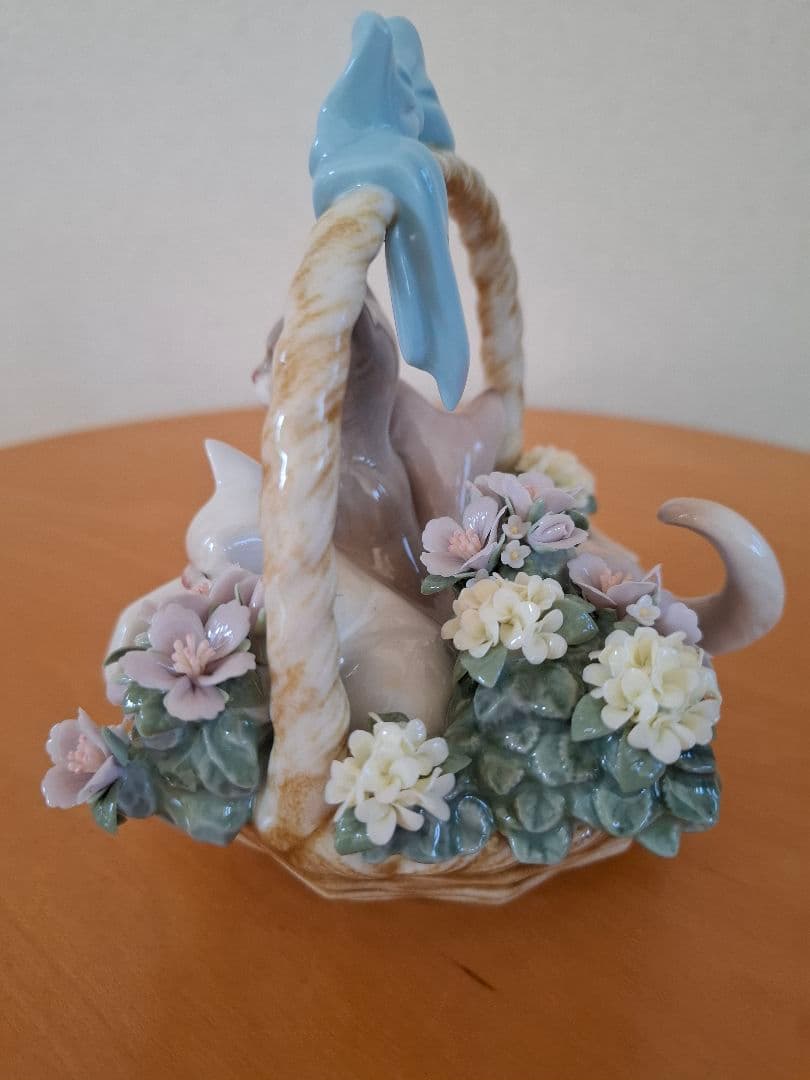 リヤドロ　三つ子の仔猫