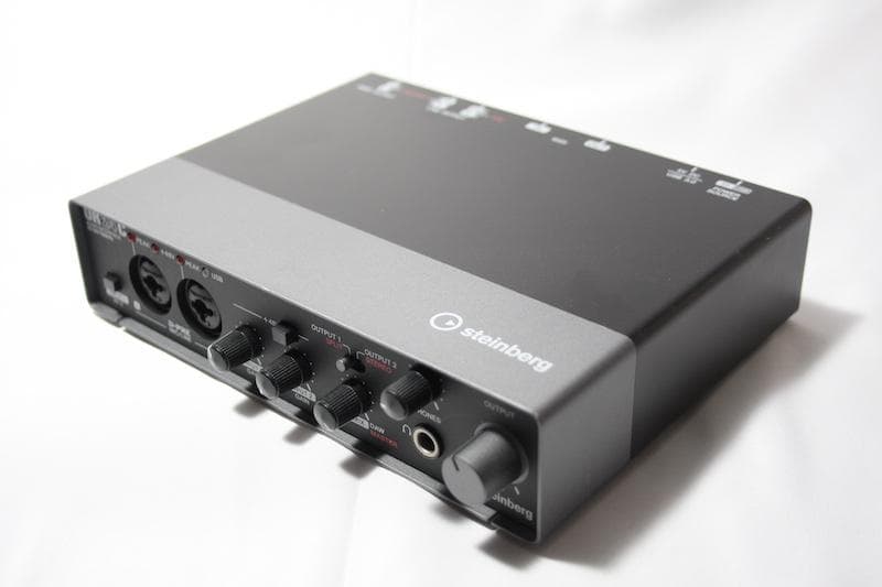 UR24C オーディオインターフェイス　美品