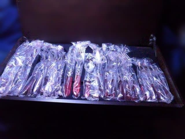 イタリアの老舗　BUGATTI／ブガッティのカトラリーセット・アラジン 24本