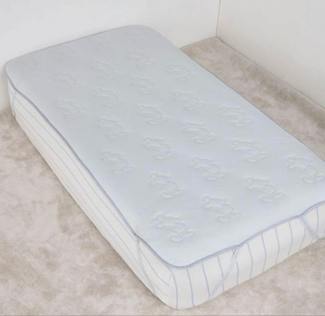 ジェラートピケ　Sleep　Mickey/接触冷感敷きパッド　セミダブル　シーツ