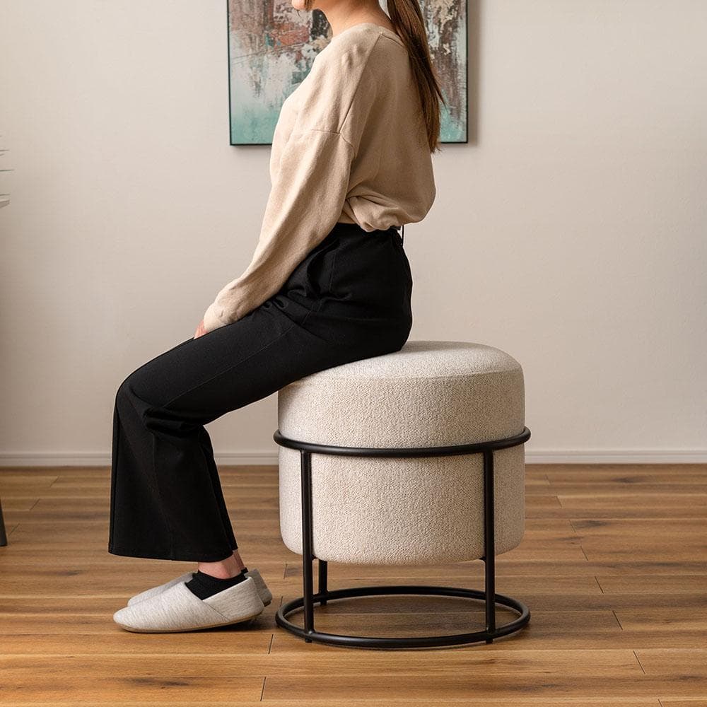 新品 送料込み スツール 椅子 1脚 スタッキング アイボリー