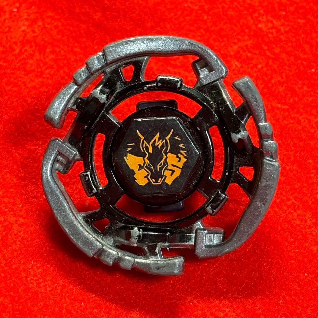 ブラックペガシス105F 【ブラックver.】メタルファイトベイブレード