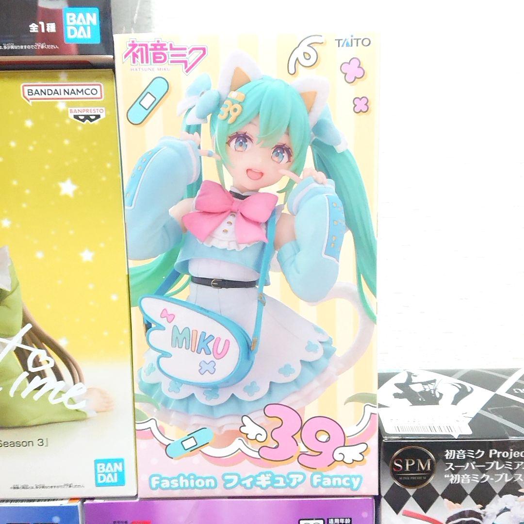 フィギュアまとめ売り ワンピース・ウマ娘・初音ミク等18体セット