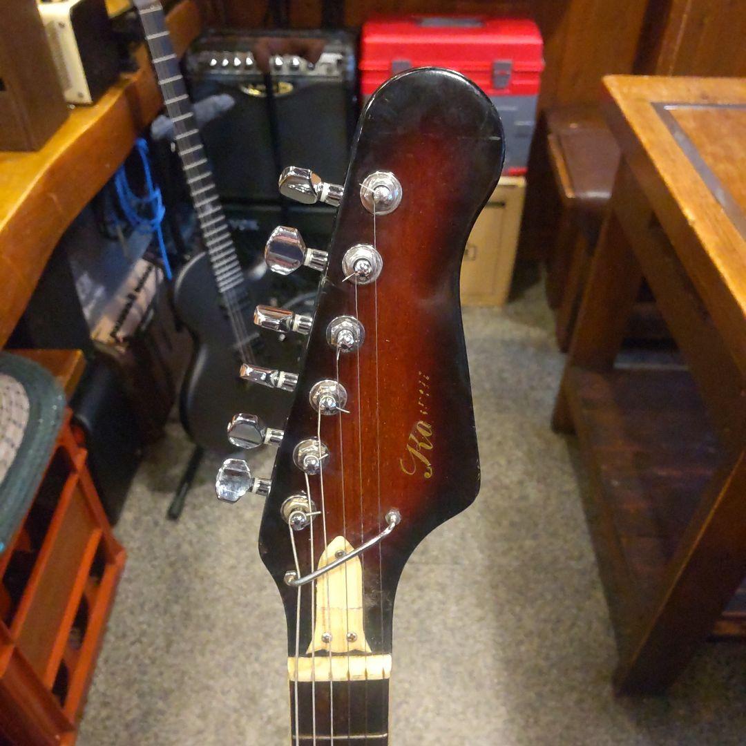 KAWAI ビザールギター (管理サオ）