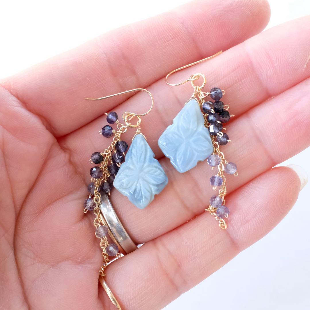 14kgfブルーオパールフラワーカービングピアス/イヤリング