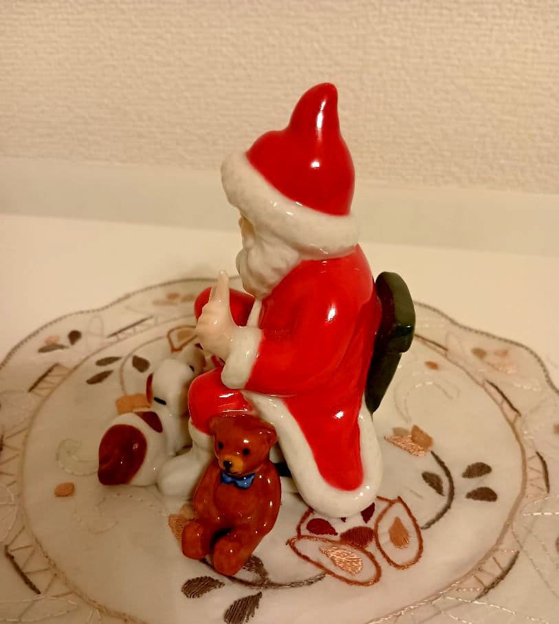 ロイヤルコペンハーゲン　クリスマスフィギリン2012年サンタクロース