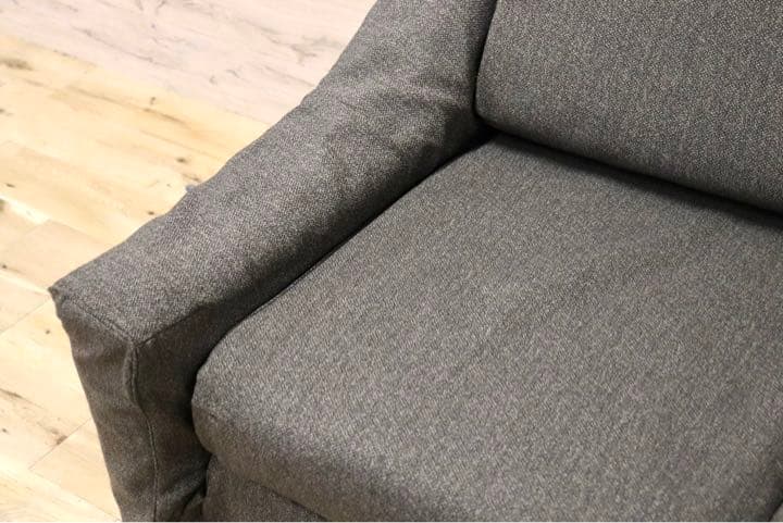 GMFK295○VARO,S.A. VALENTI / バロッサ バレンティ 1