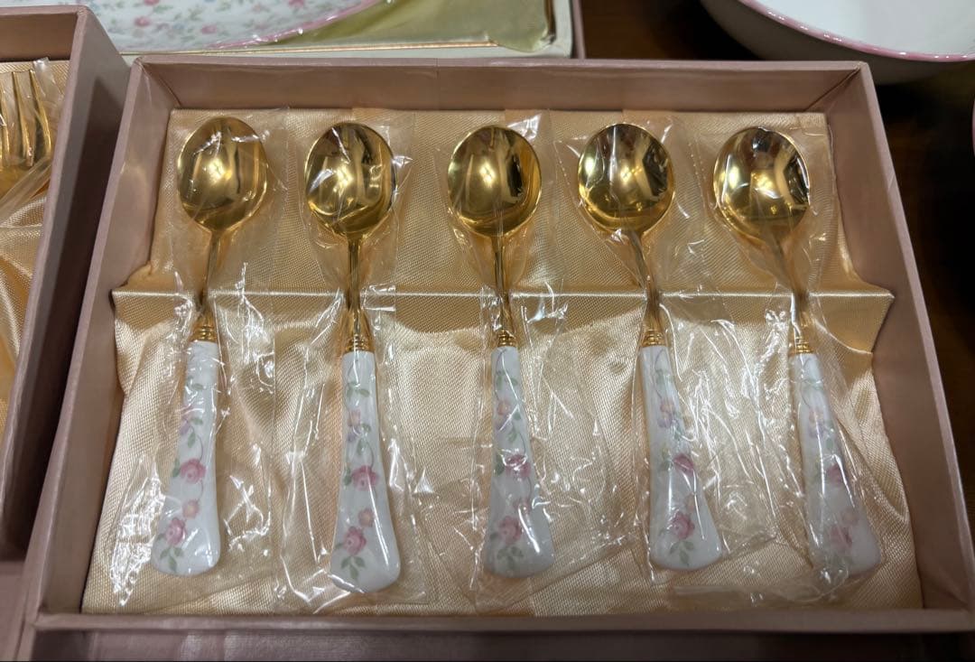 ノリタケ　キューティローズ　セット