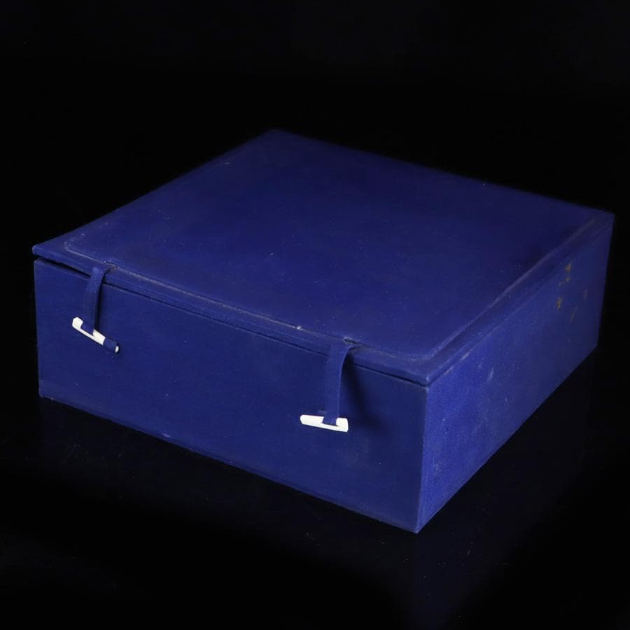 Y2396-1 中国 宋時代 人物図 波型皿 直径23㎝ 箱付き　せ