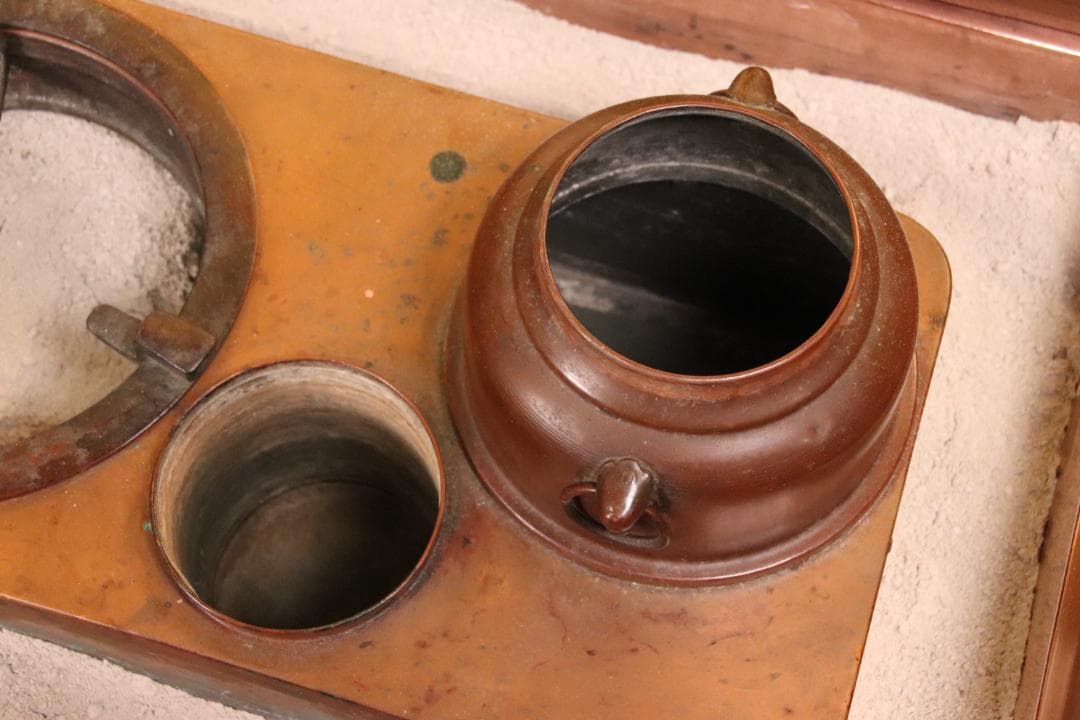 BE419　時代家具　関西火鉢　３尺　天板厚５㎝　純銅製 酒燗器 火箸 灰ならし