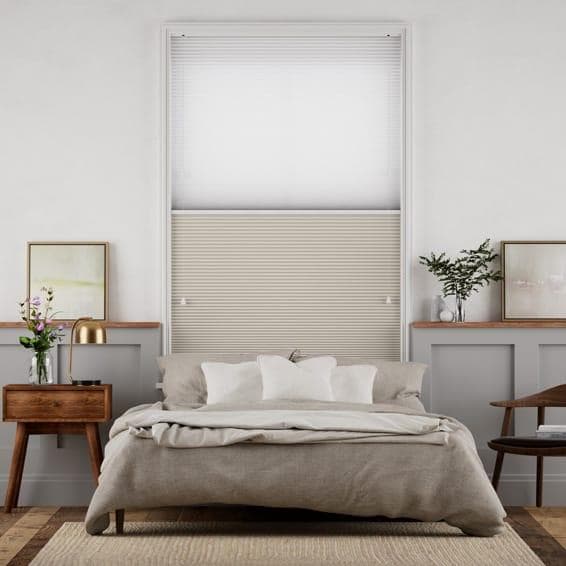 【最終値下げ】未使用　ハニカムシェード　グレージュ　123.7×187.2