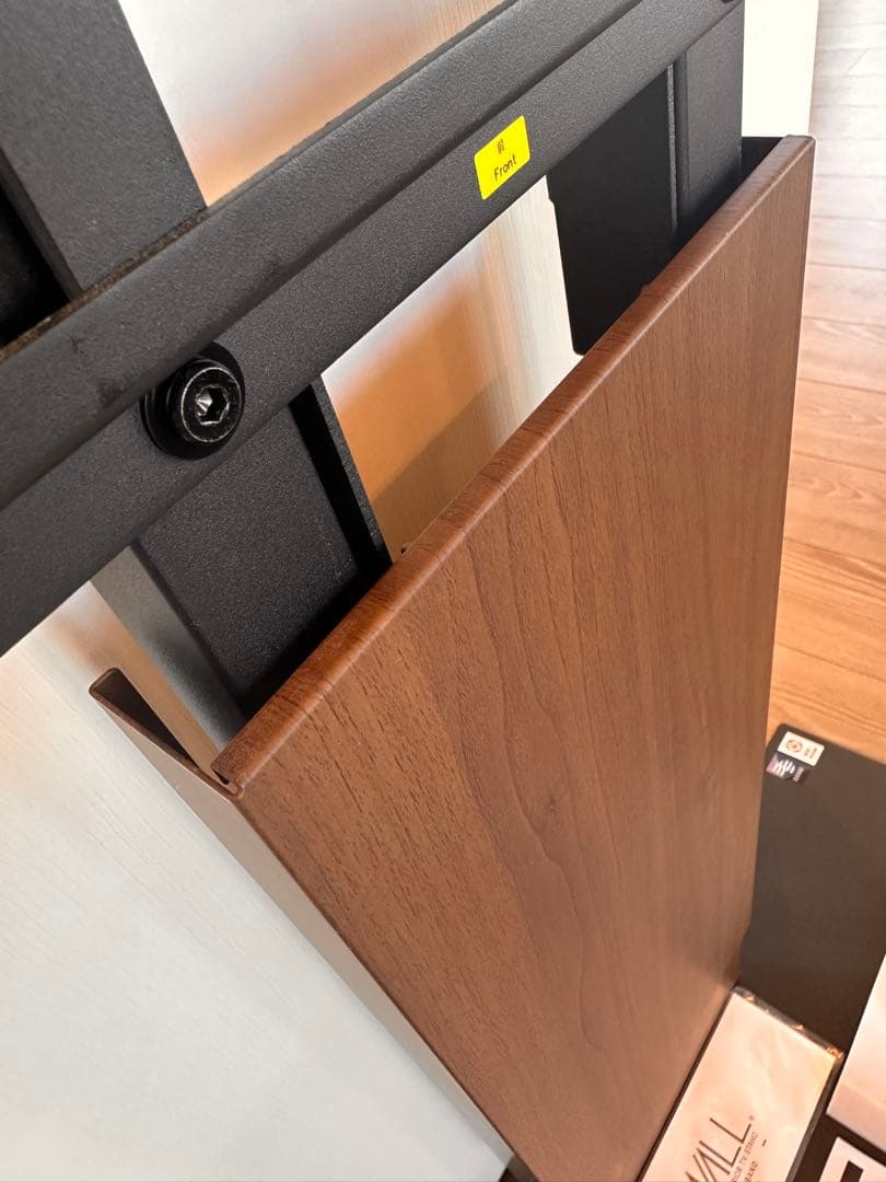 美品テレビスタンドロータイプ WALL V3 LOW TYPE series