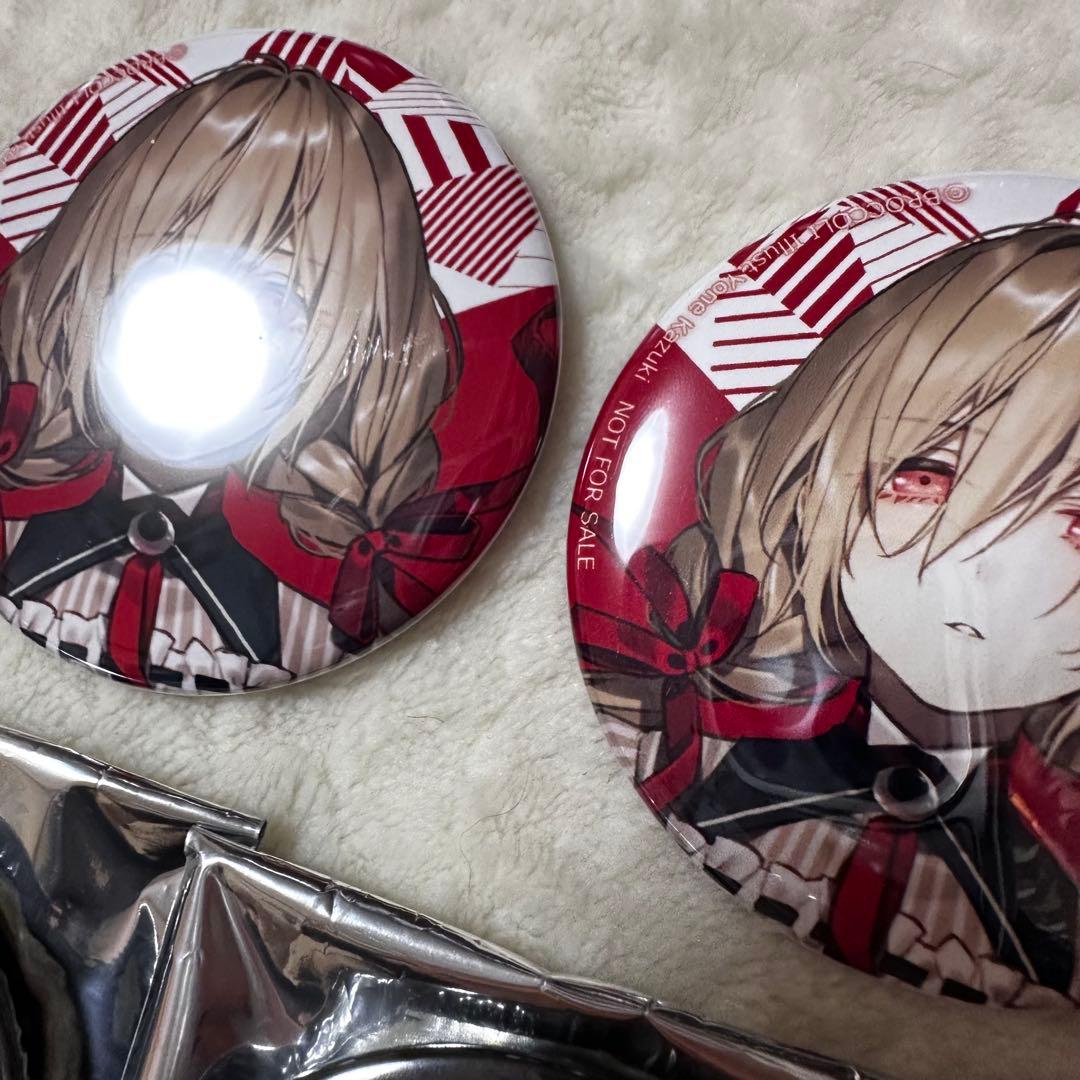 殺し屋とストロベリー　缶バッジ　まとめ売り