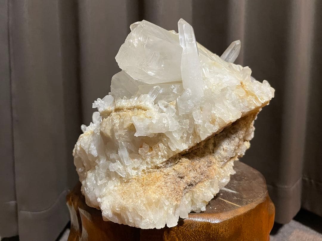 ✨【驚安価格】✨【超極レア別格品】水晶クラスター　原石　6.7kg