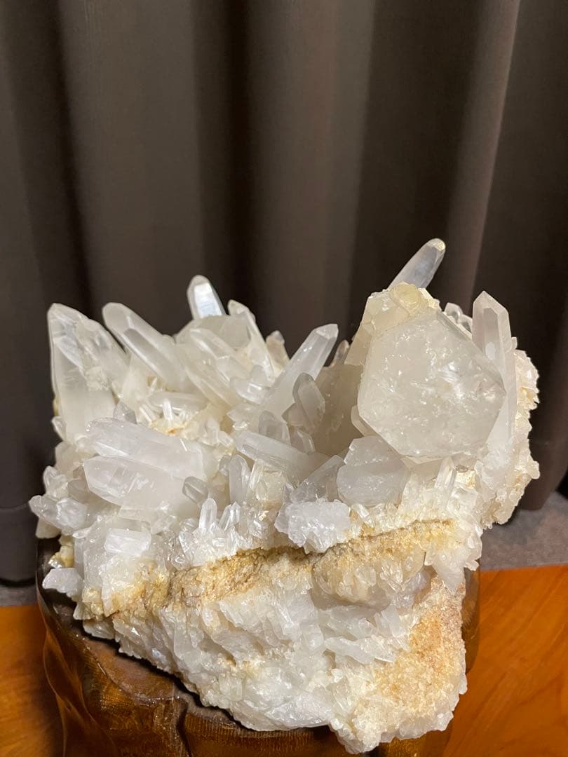 ✨【驚安価格】✨【超極レア別格品】水晶クラスター　原石　6.7kg