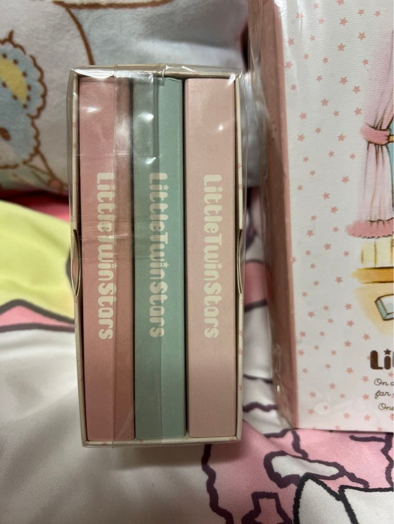 サンリオ キキララ 金髪 2013年BOOK型ケース＆ BOOK型メモ セット