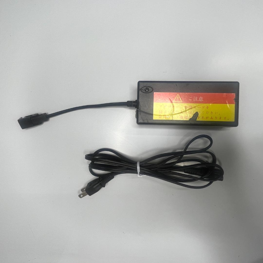 【動作◎】ニトリ 電動リクライニングソファ 1人がけ オゾン3 アイボリー 革