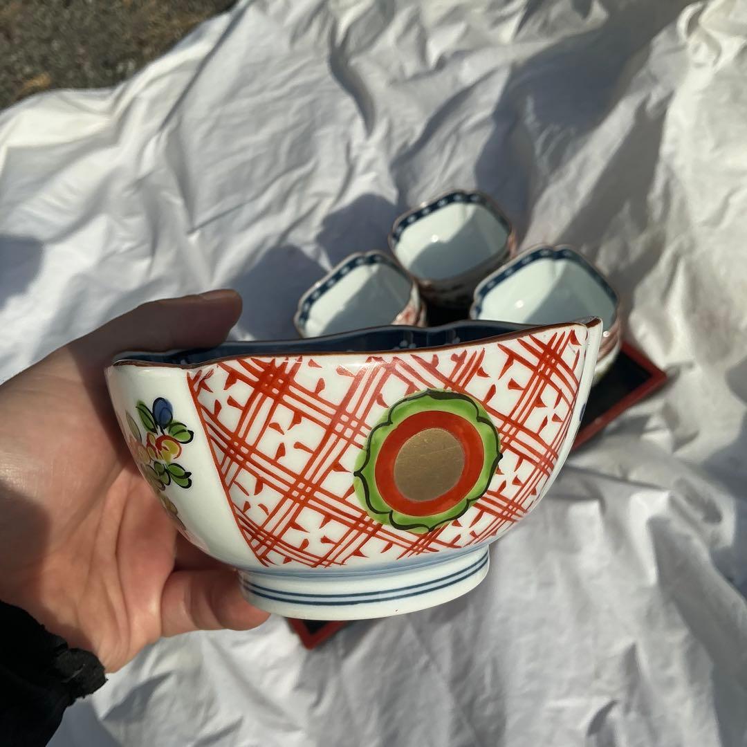 古伊万里様式 有田焼 菊割形小鉢 96個セット - 華やかな和食器コレクション