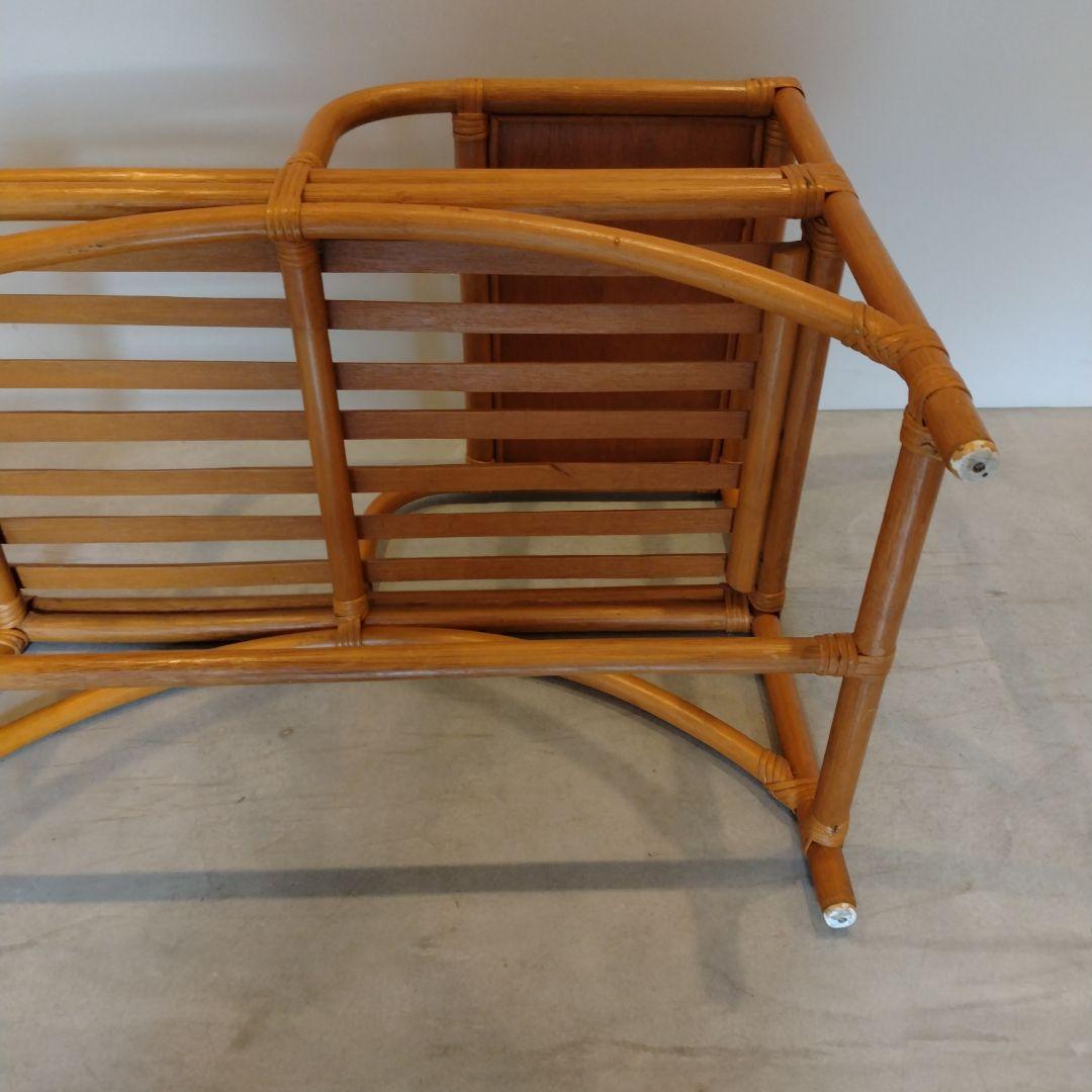 ラタン製オーバル型 サイドテーブル