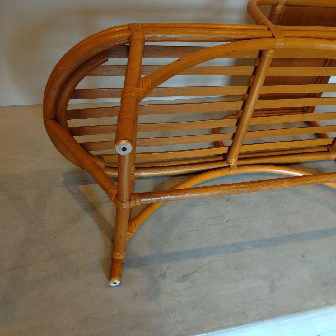 ラタン製オーバル型 サイドテーブル