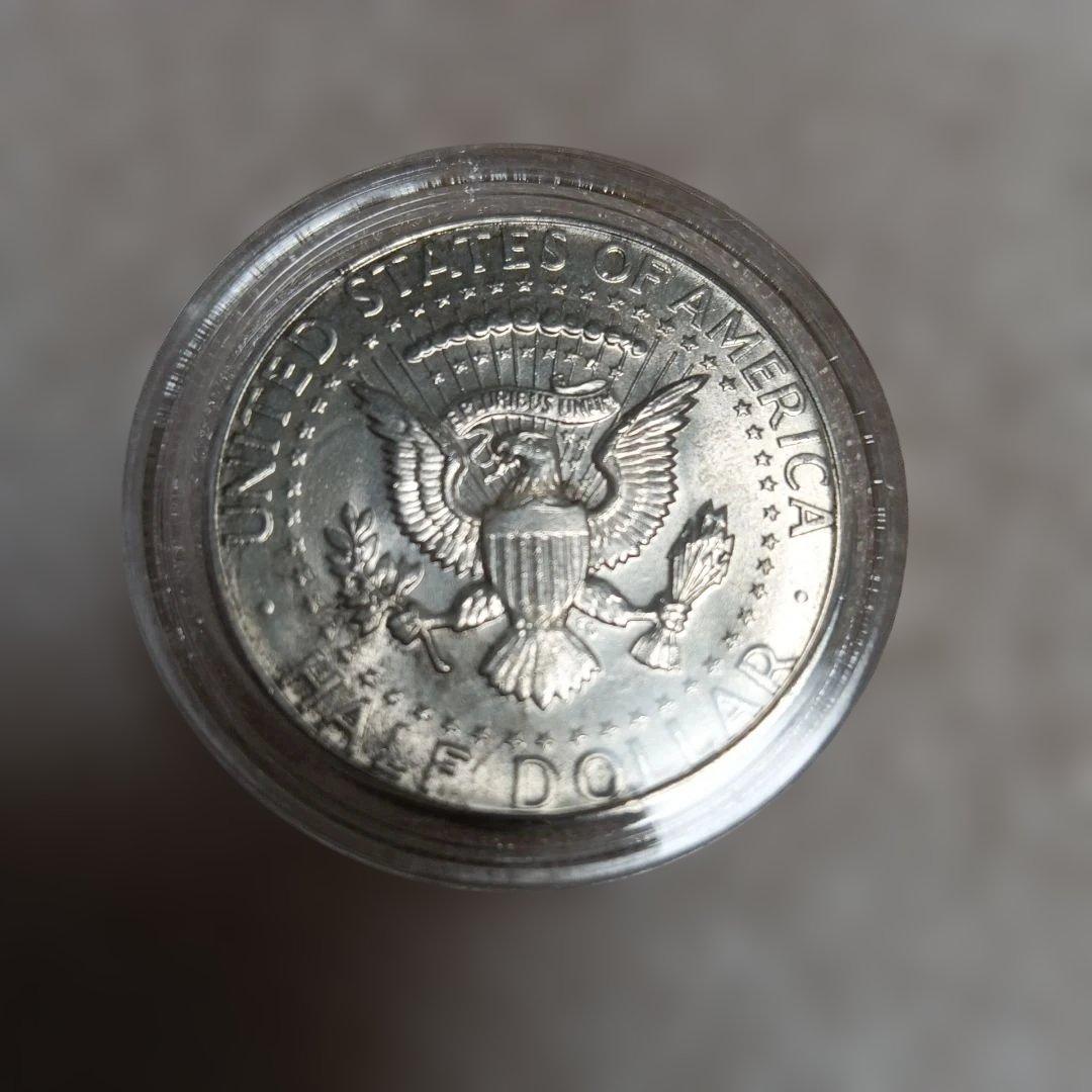 1964年 ケネディハーフダラー銀貨 アンティークコイン【銀90% 未使用