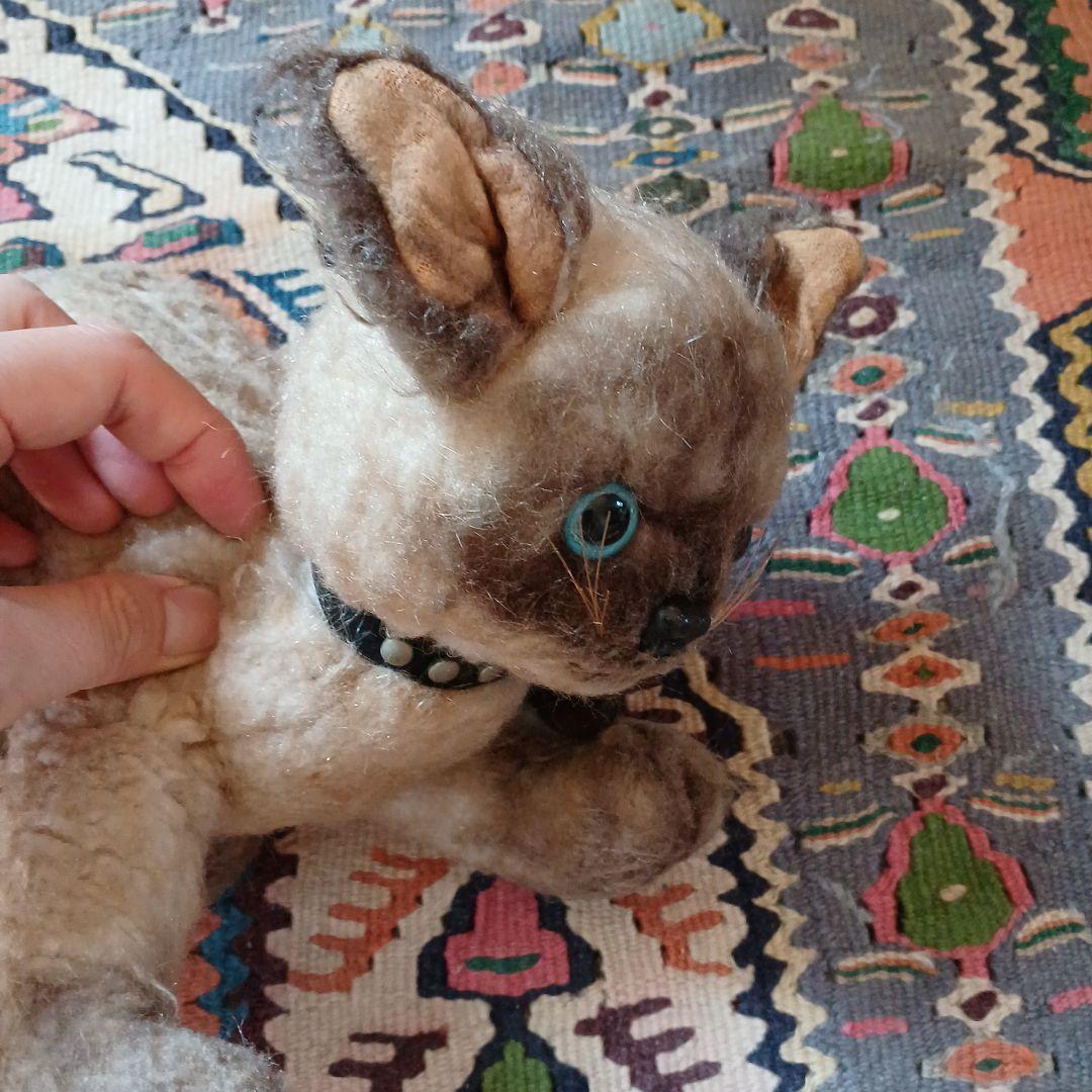 シャム猫ぬいぐるみ 首輪付き