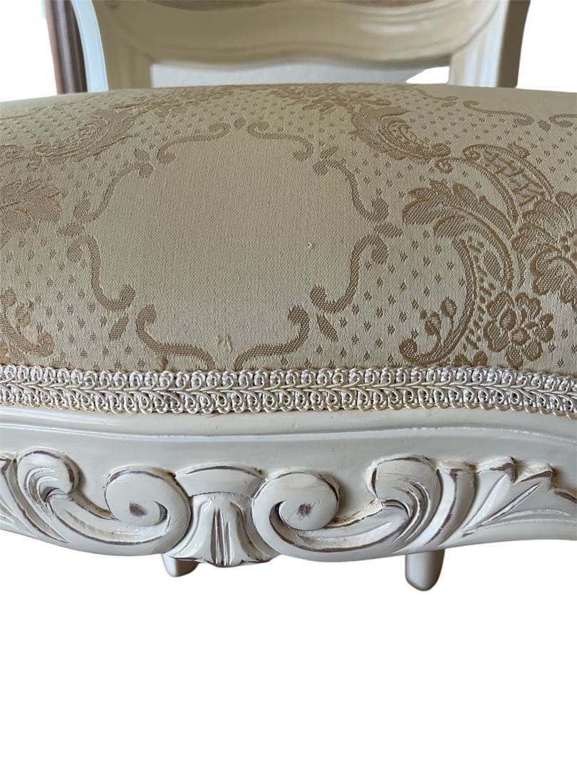 ダリア　バロックスタイル 猫脚　椅子　白　スツールセット