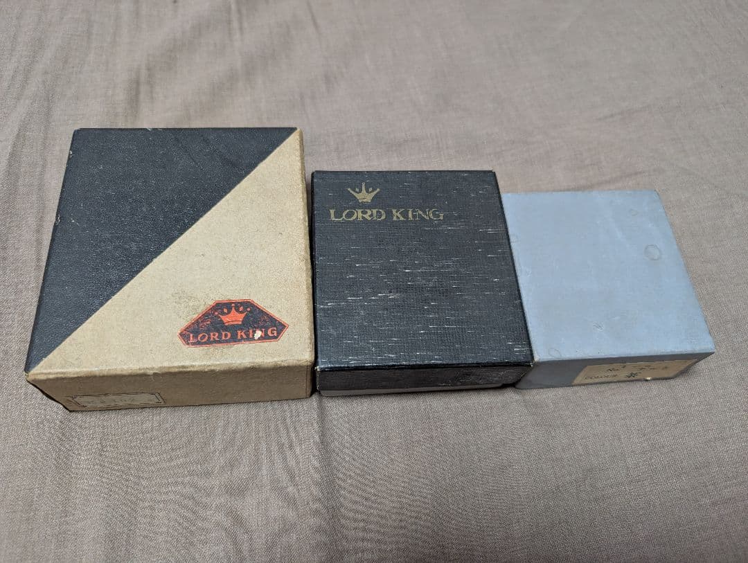 LOAD KING置時計 手巻き式