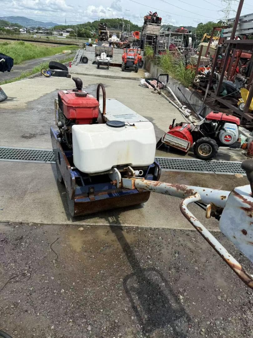 【福岡県みやま市】転圧ローラー エンジン ハンドローラ― 振動ローラー 2