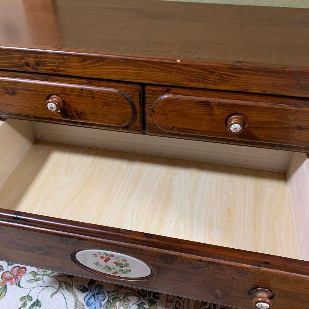 昭和レトロタンス いちご柄 - メルカリ