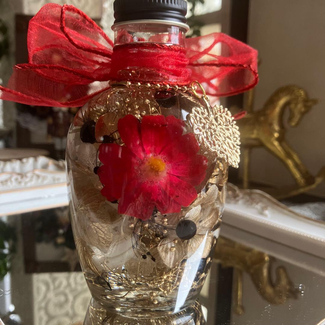 ◆ハーバリウム　280 バラとジニアの華やかボトル*.:。✿*゜