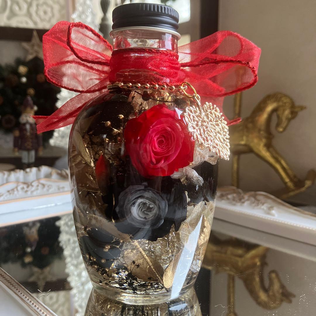 ◆ハーバリウム　280 バラとジニアの華やかボトル*.:。✿*゜