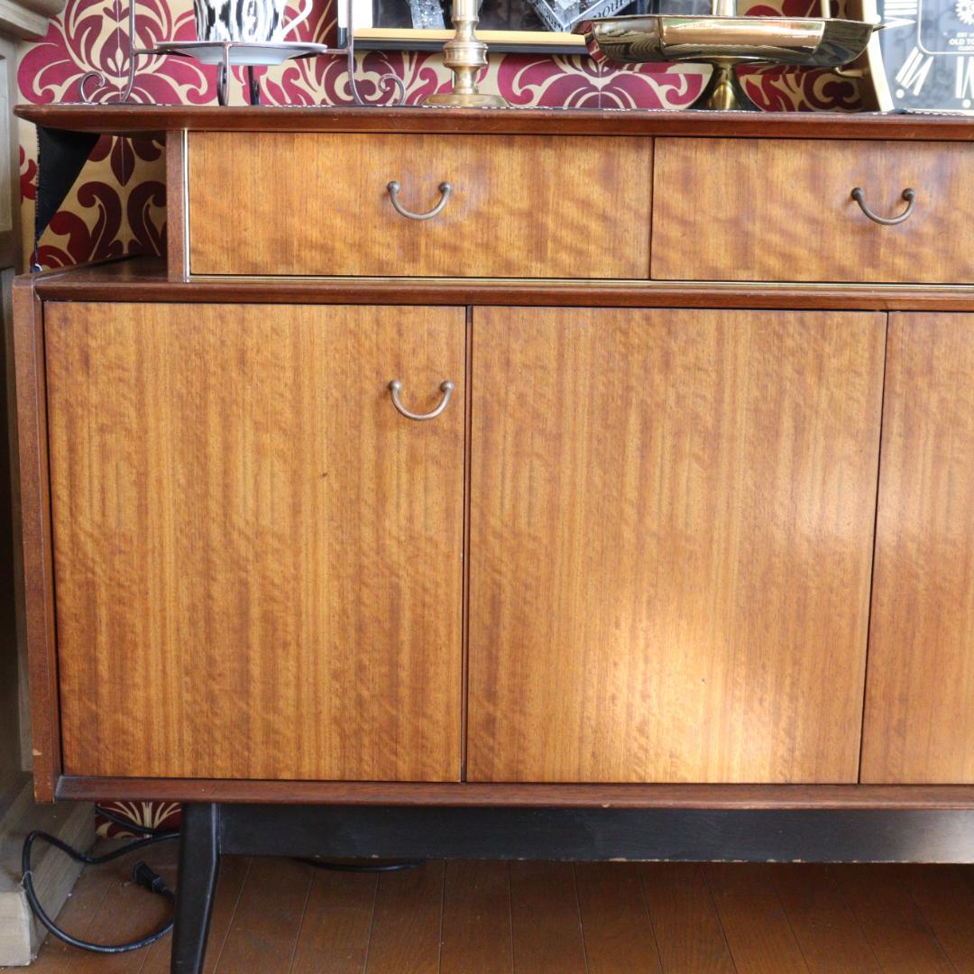 ローキャビネット G-PLAN Tola&Black ジープラン サイドボード