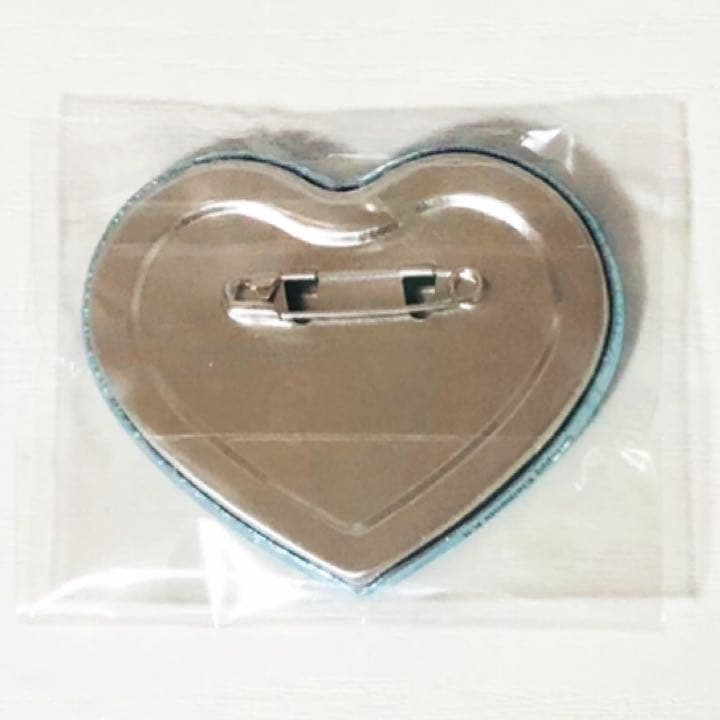 新品☆あんスタ☆Knights【月永レオ】ハートカンバッジ☆缶バッジβ