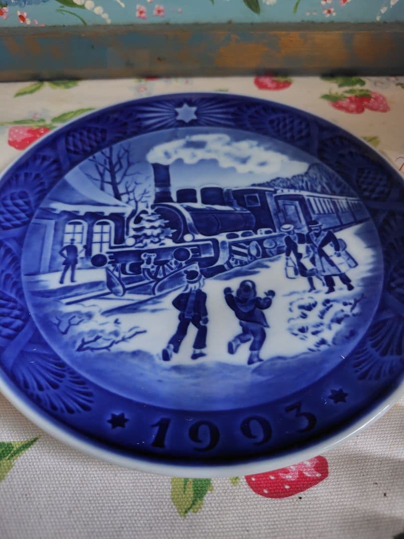 ロイヤルコペンハーゲン イヤープレート　1993年　バカラ　刻印あり　中日