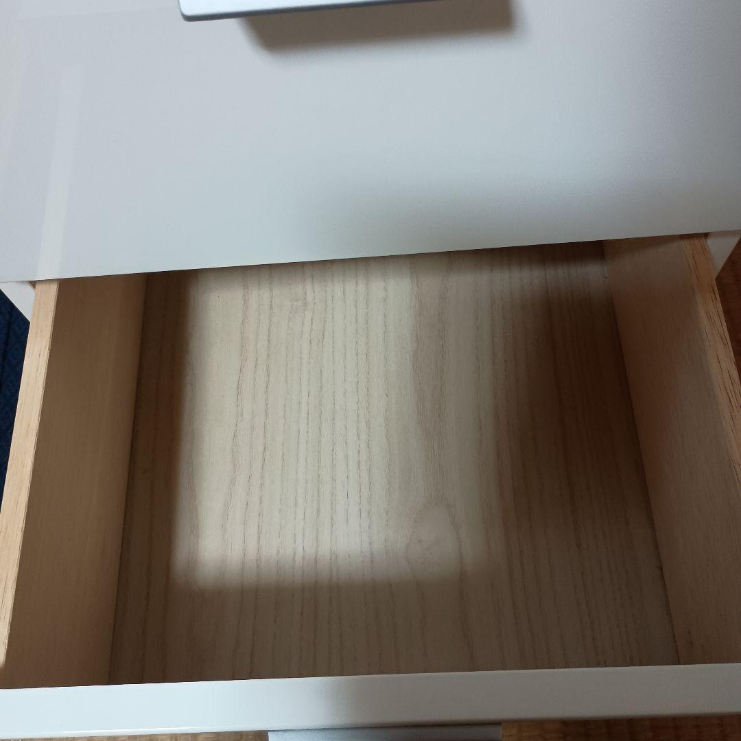 送料込 窓付きキャビネット ホワイト 90cm