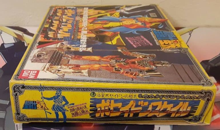 入手困難　希少　当時物　ポセイドンスケイル　聖闘士聖衣大系　　聖闘士星矢