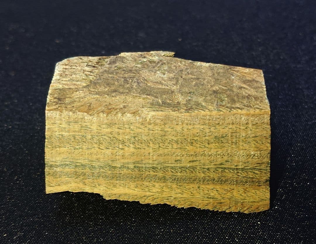 香木 沈香 伽羅 聞香◎品名カンボジア産 ブルー白檀