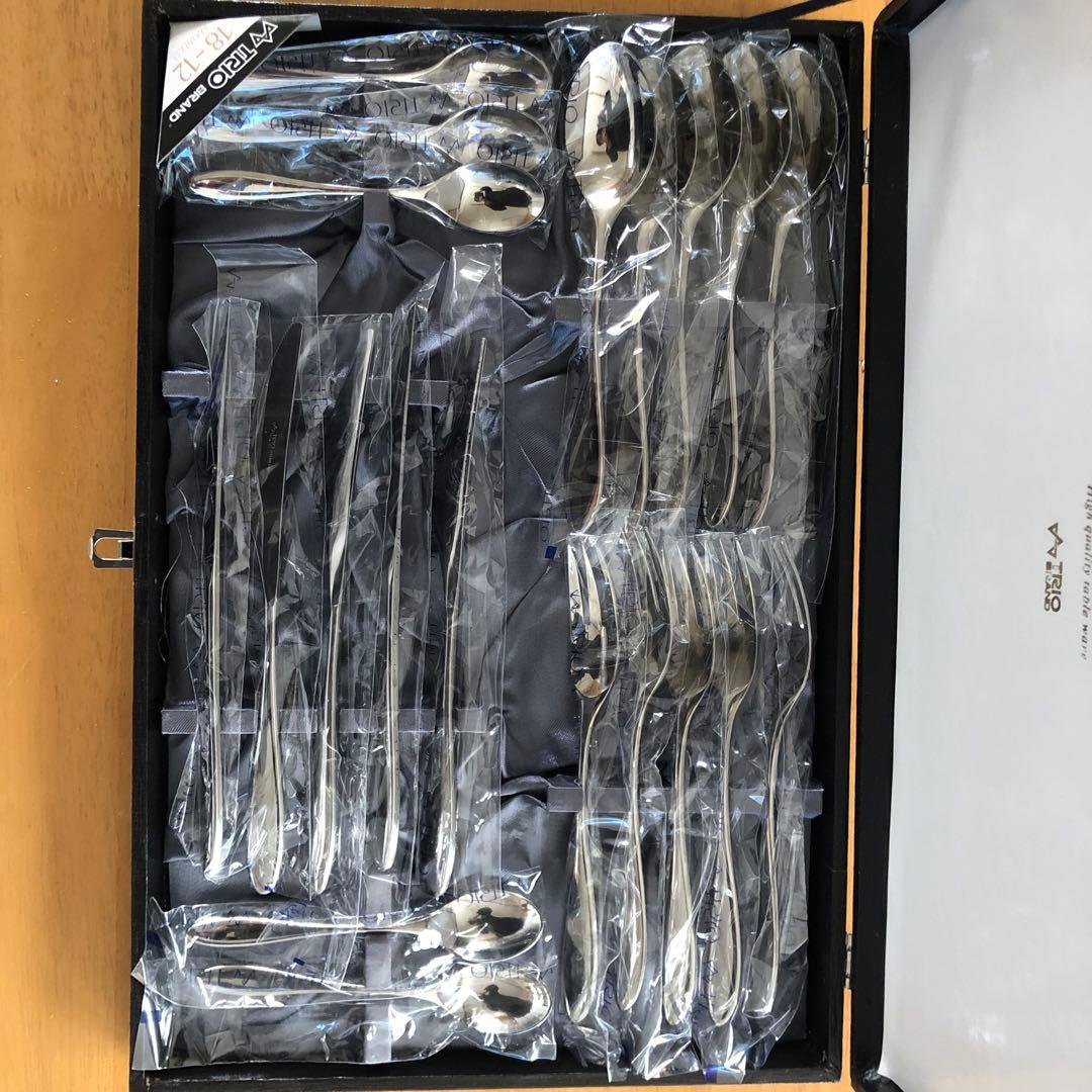 BOLERO カトラリーセット 16点 ブラックケース