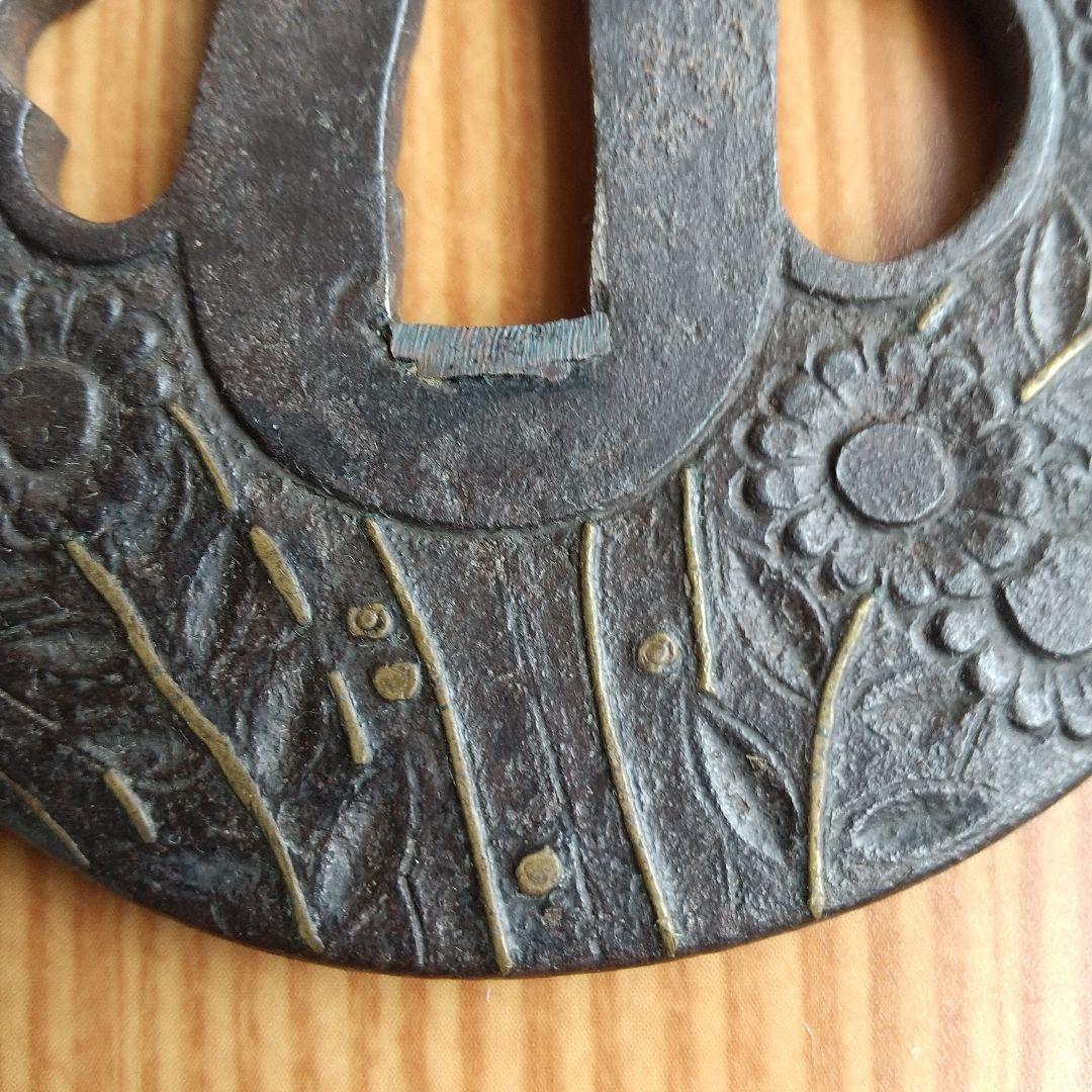 刀の鍔 草花 の図 平 安城鍔 - メルカリ