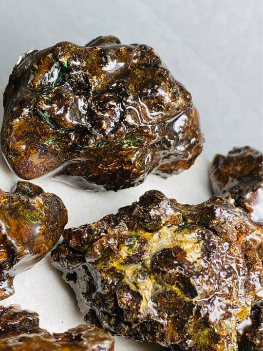 パラサイト隕石　原石　301g メテオライト　隕石　石鉄隕石