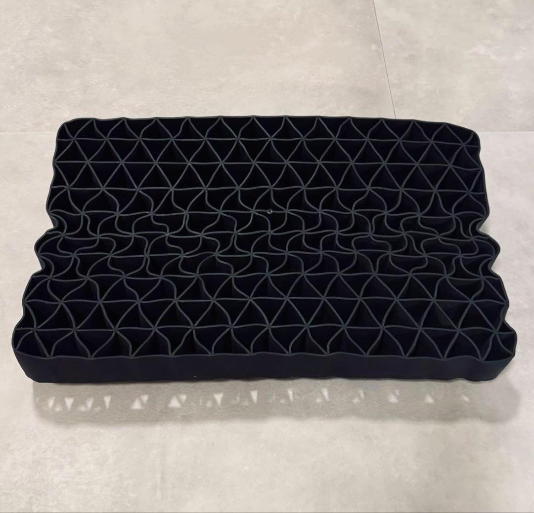 ヒツジのいらない枕　至極　カバー付き