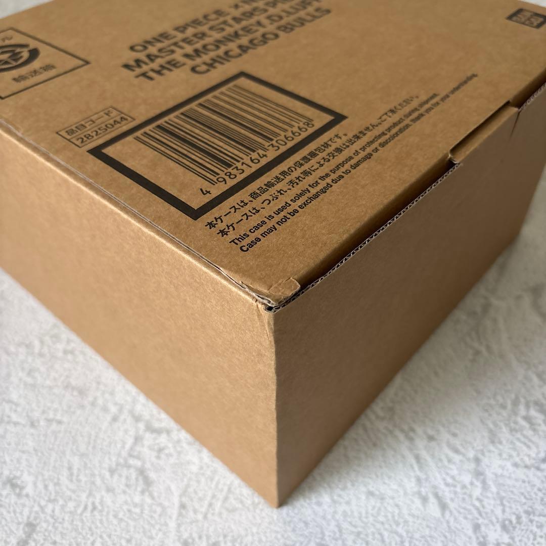 未使用未開封：ワンピース フィギュア NBA ブルズ ルフィ ベースショップ