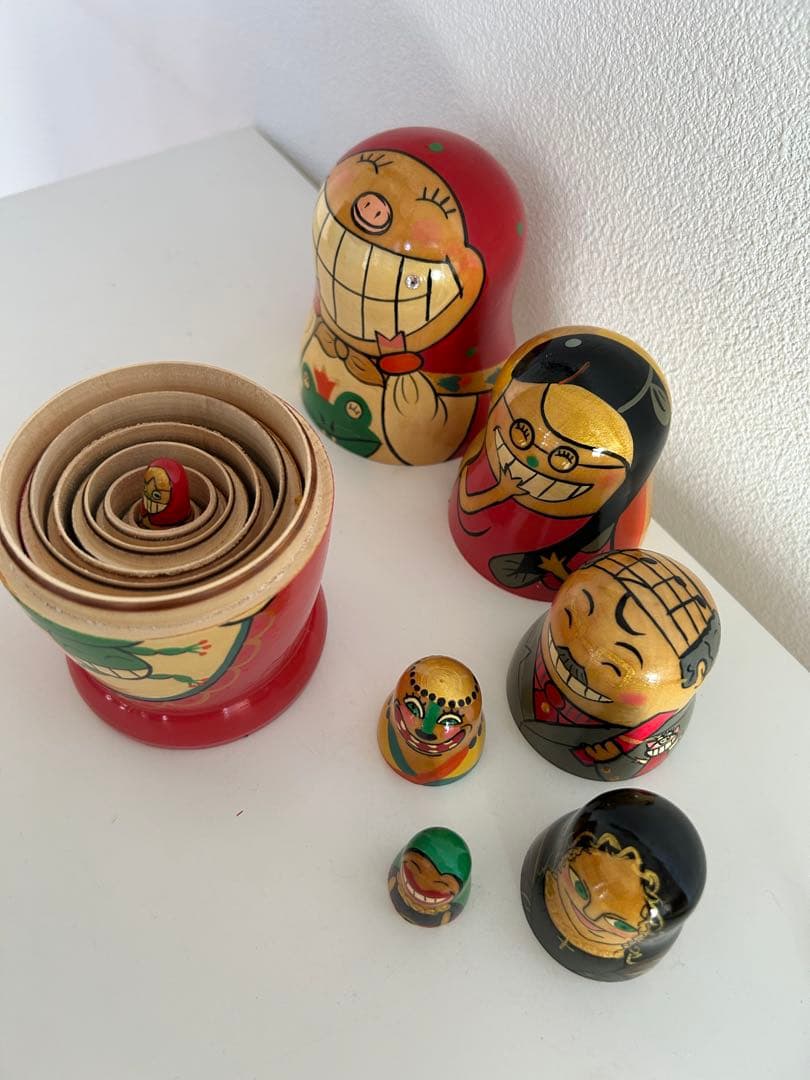 アルベロベロ ・マトリョーシカ・レア逸品フフイユ - メルカリ