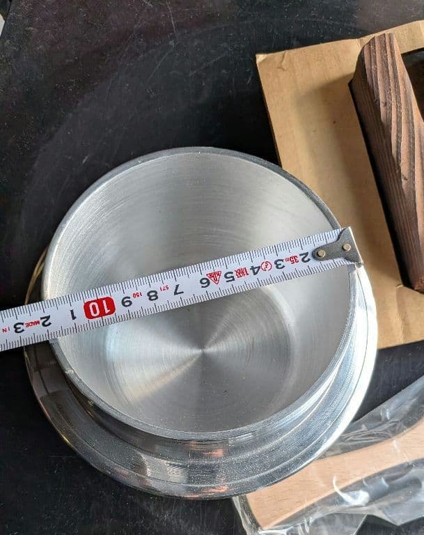 アルミ製釜めしセット3個売　　木釜受台☆蓋おしゃもじ付、　メーカー五進